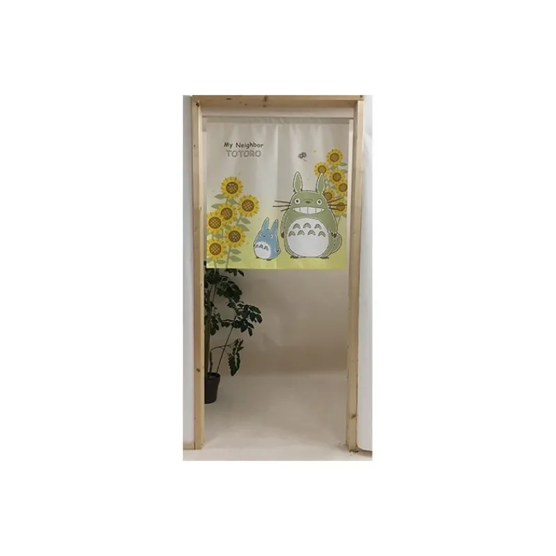 curtains_totoro_sunflower__my_neighbor_totoro_3.webp Maison Ghibli Curtains Totoro Sunflower - My Neighbor Totoro | Wall Decoration