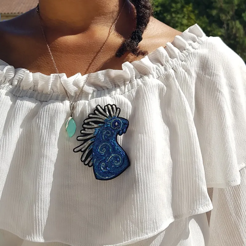 embroidered_jewel_brooch_night_walker__princess_mononoke_0.webp Maison Ghibli Embroidered Jewel Brooch Night Walker - Princess Mononoke | Pins