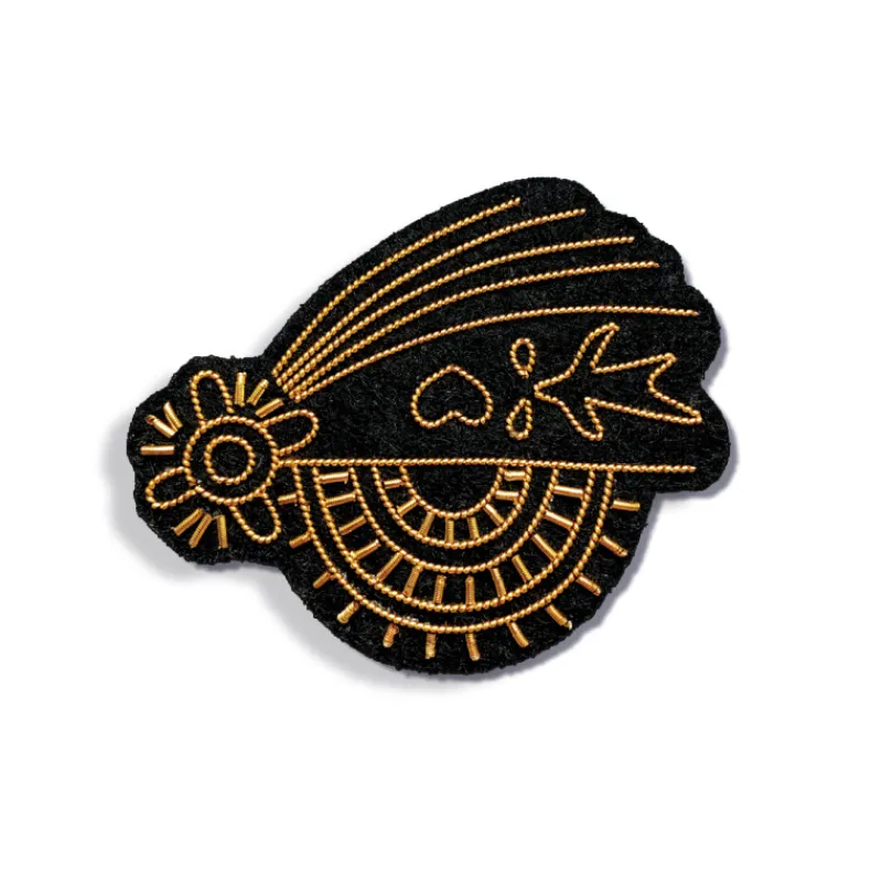 embroidered_jewel_brooch_spell__howls_moving_castle_1.webp Maison Ghibli Embroidered Jewel Brooch Spell - Howl’s Moving Castle | Pins