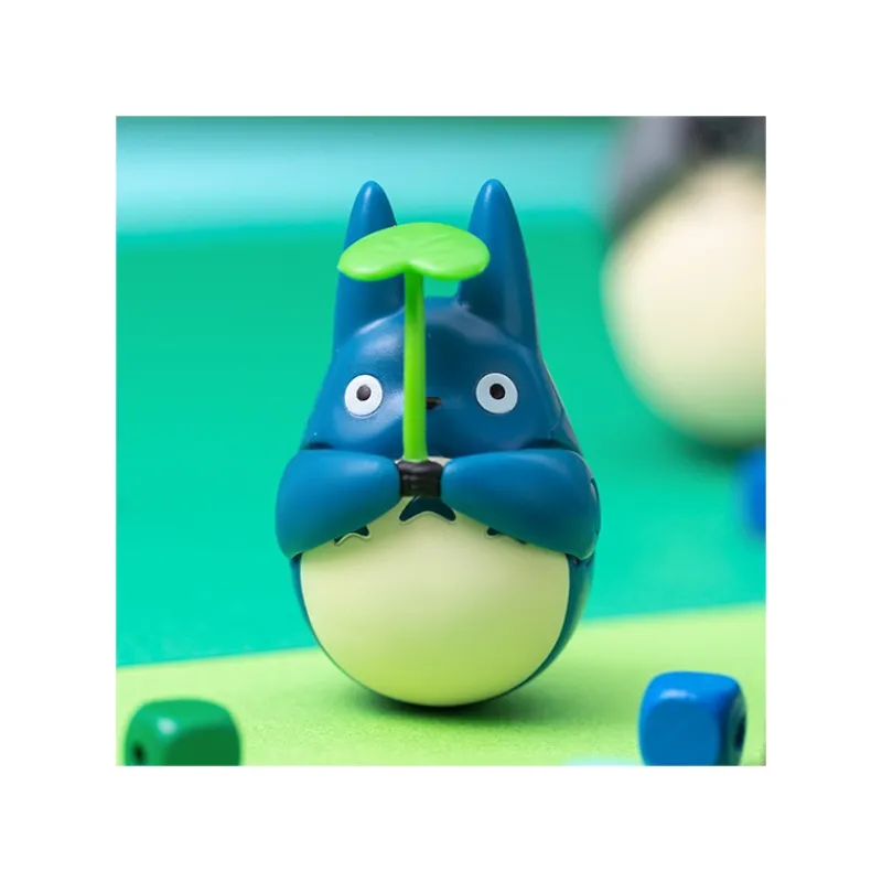 Maison Ghibli Round Bottomed Figurine Middle Totoro with leaf - My Neighbor Totoro | Toys