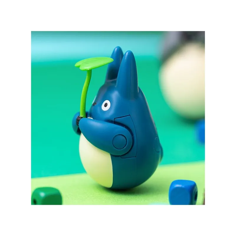 Maison Ghibli Round Bottomed Figurine Middle Totoro with leaf - My Neighbor Totoro | Toys